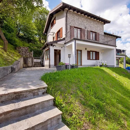 Loft Bellavista Nyaraló San Fedele Superiore